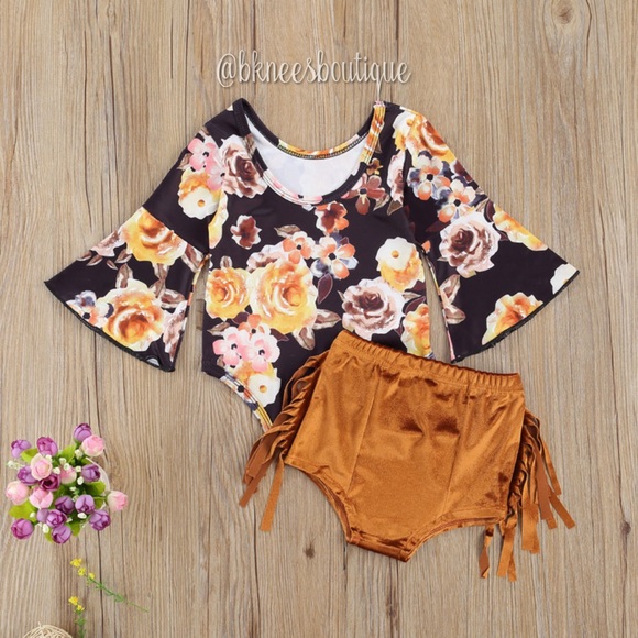 Girl Boutique Rustic Boho Velvet Fringe Short Set - Picture 4 of 4